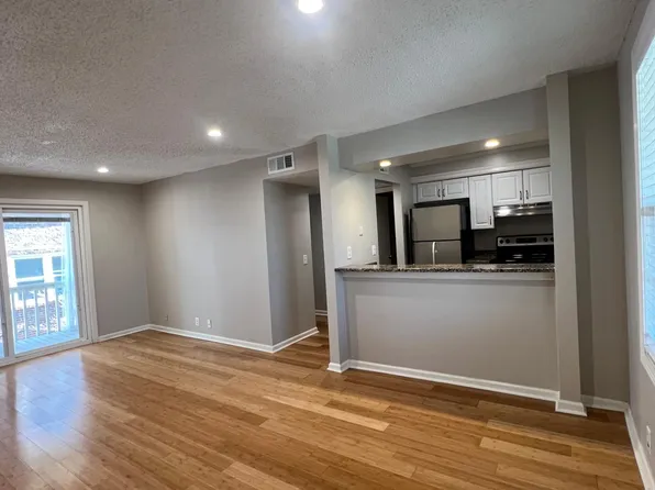 2120 Fairfax Ave APT 9, Nashville, TN 37212