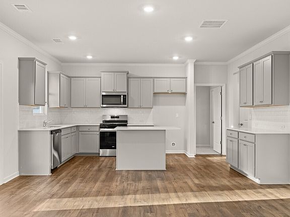 5th image of 4023 Peregrine Way