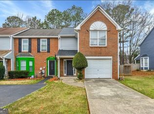8051 Woodlake Dr, Riverdale, GA