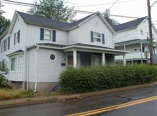 103 Fallbrook St, Carbondale, PA 18407