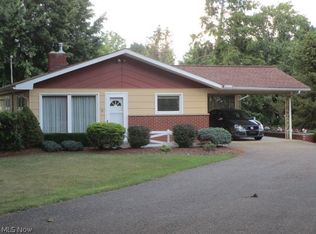 2135 W Military Rd, Zanesville, OH 43701
