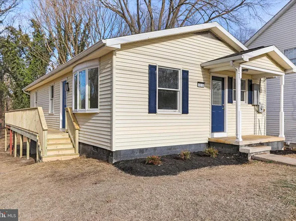 403 E German St, Shepherdstown, WV 25443