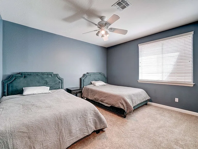 4221 S Danyell Dr — Photo 41