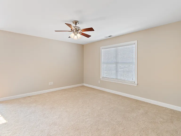 5003 Summerswell Ln SE — Photo 16