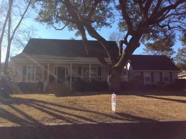 1062 Aberdeen Ct N, Mobile, AL 36609