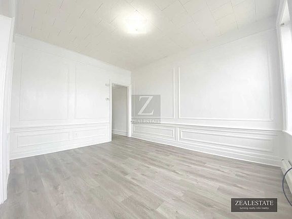 4th image of 659 56th St #6