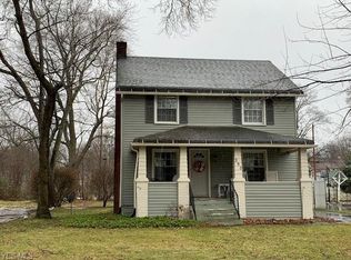 390 Central Parkway Ave SE, Warren, OH