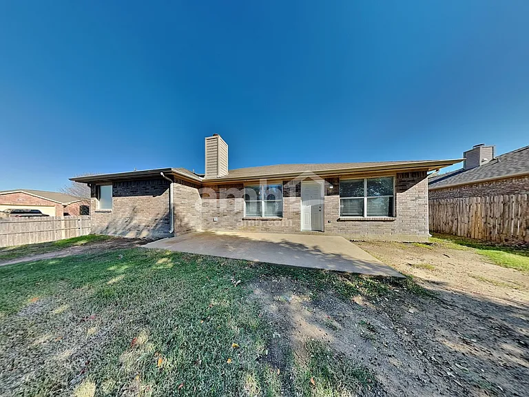 1417 Indian Wells Trl — Photo 17