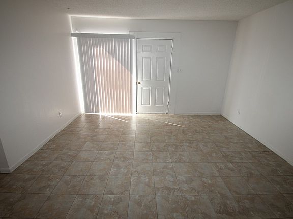 4th image of 1324 N 22nd St APT 3