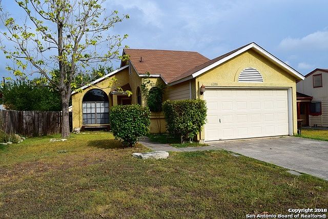1st image of 6208 Les Harrison Dr