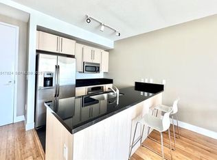 1111 SW 1st Ave APT 3524, Miami, FL 33130