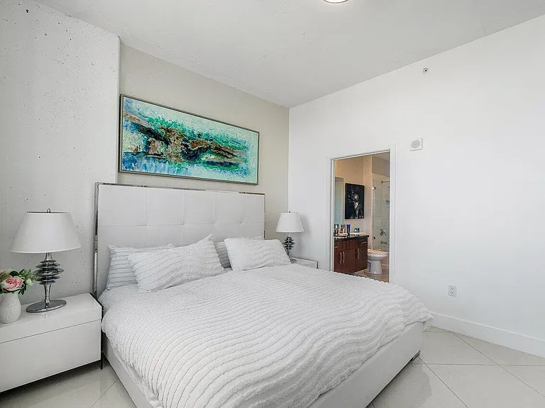 300 S Australian Ave #1418 — Photo 16