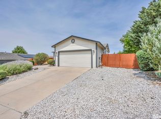 5743 Cinnamon Ct, Sun Valley, NV