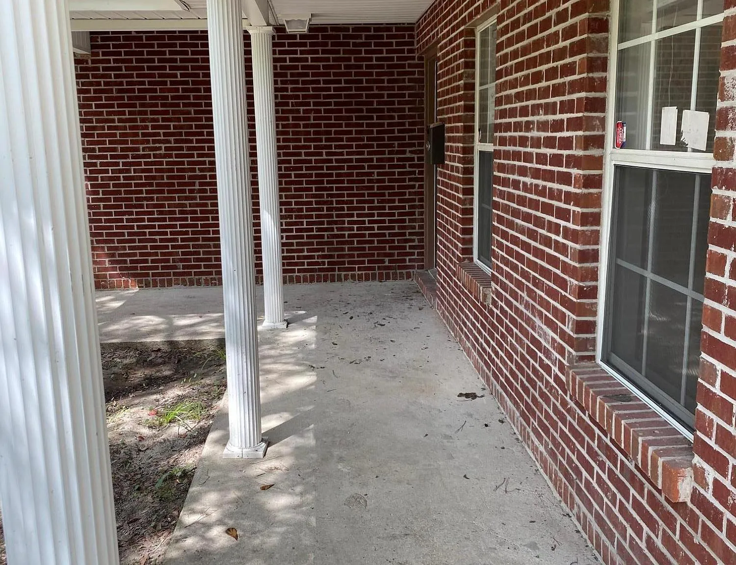 3 bed, 2.0 bath, 1333 sqft, $1,500 — Photo 3