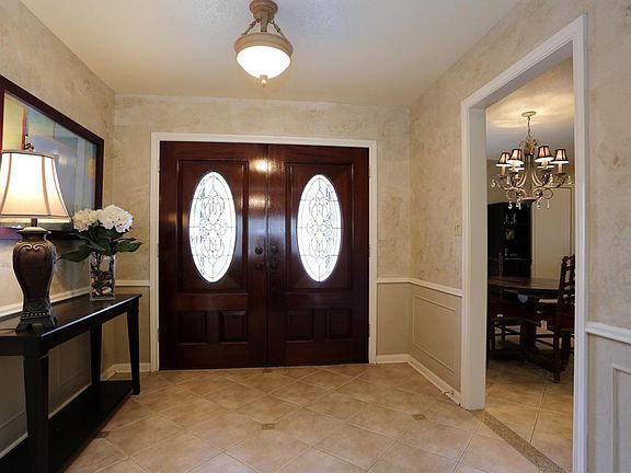 5th image of 15411 Seahorse Dr