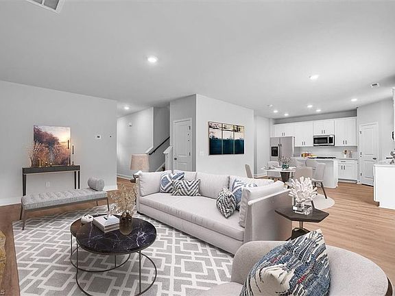 3rd image of 4192 Emmas Way