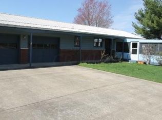 405 Mount Perry Rd, Mount Perry, OH 43760