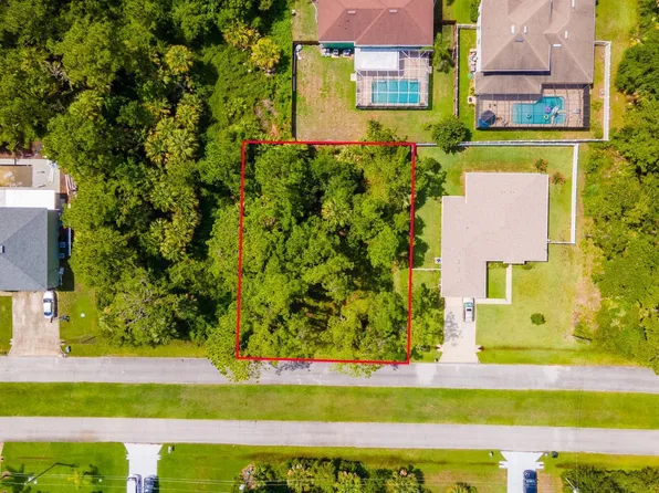 16 Slumberland Path, Palm Coast, FL 32164