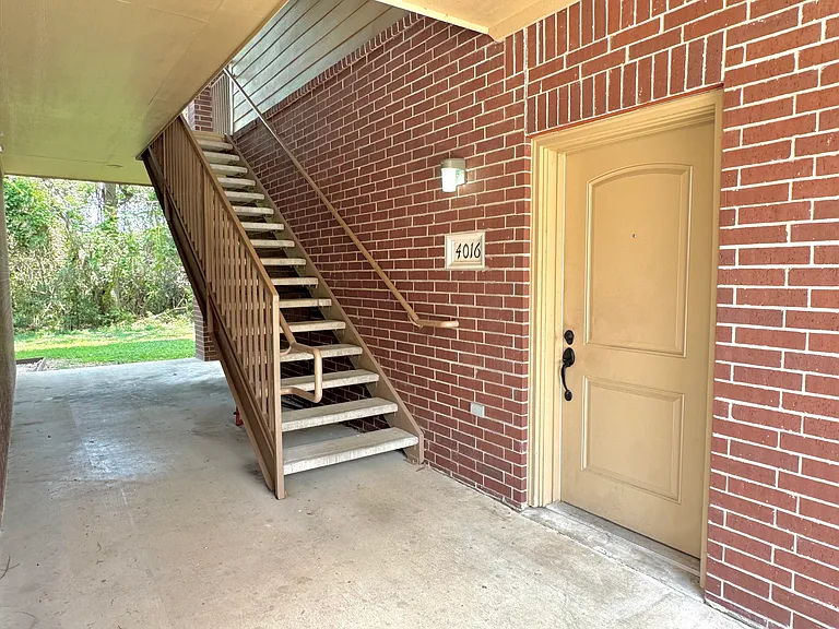 Falcon Point — Photo 10