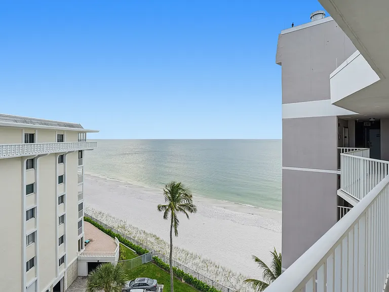 3443 Gulf Shore Blvd N #1 — Photo 13