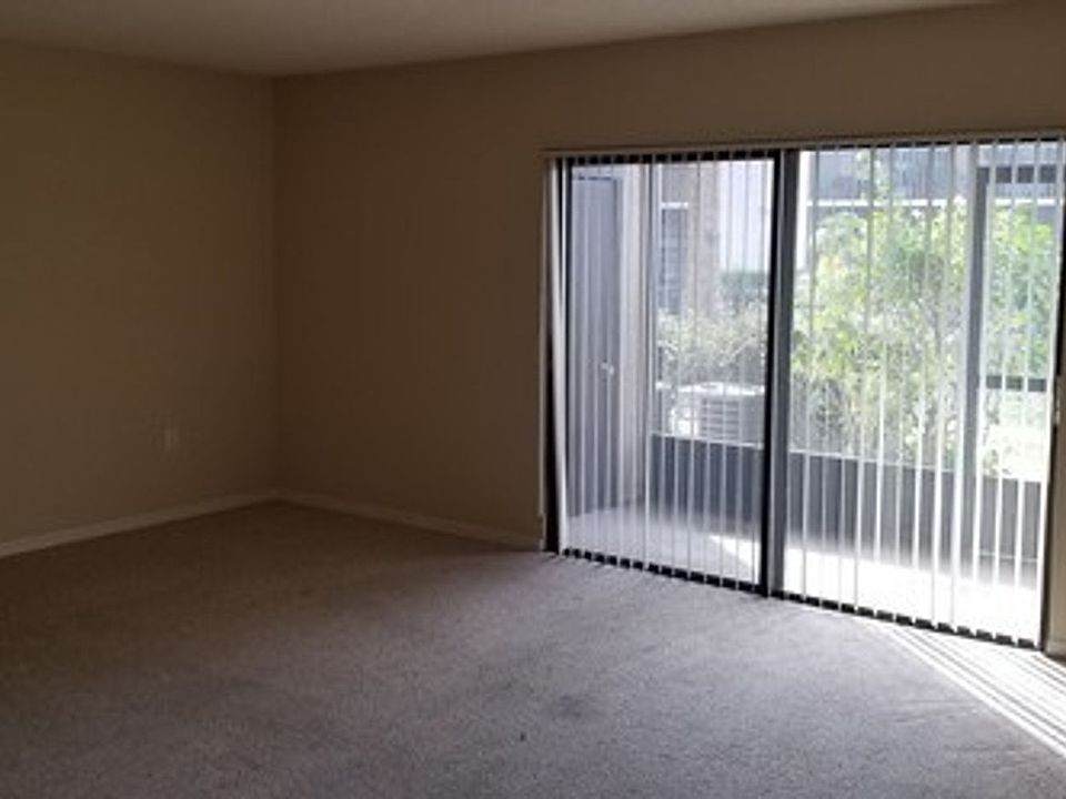 1st image of 1056 Mollie Ln