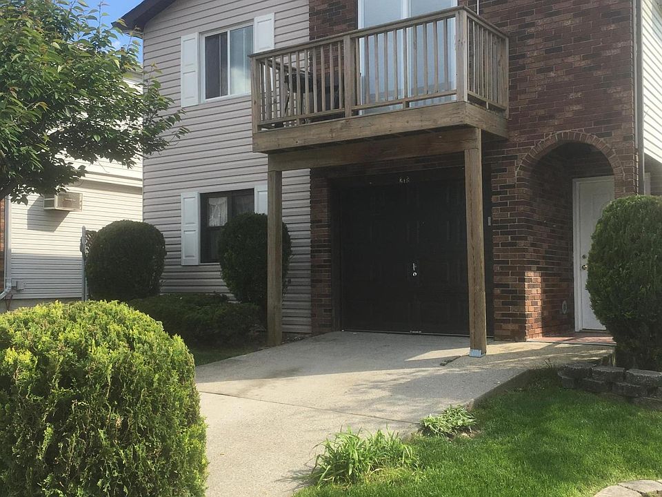 1st image of 218 Braisted Ave
