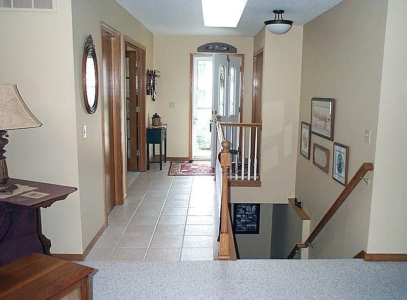 1358 W 51st St photo 1