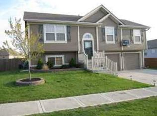 19605 E 9th Ter, Independence, MO 64056