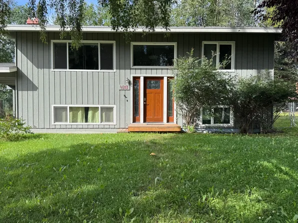 4010 Crosson Dr, Anchorage, AK 99517