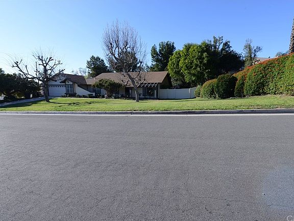 2nd image of 7563 Frazer Dr