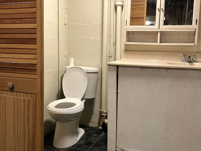 2306 Longview Ave SW — Photo 15