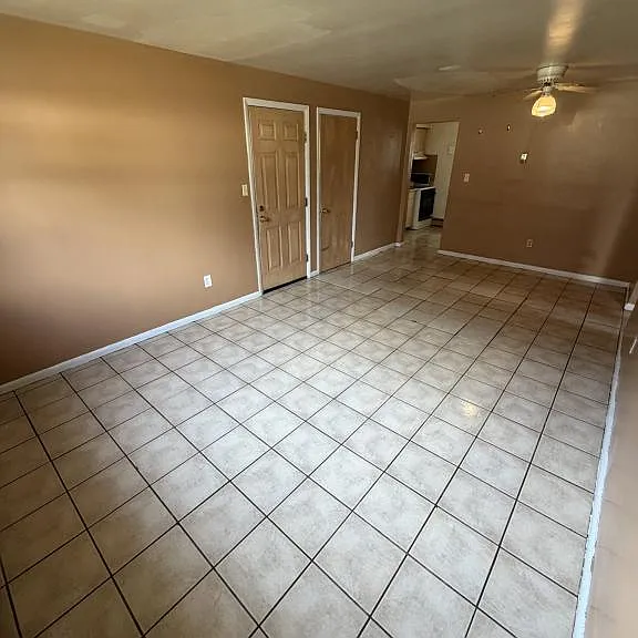 3055 Hadley Ave #2 — Photo 3