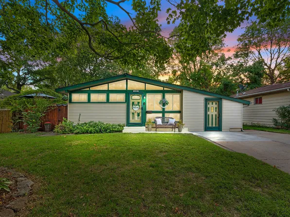 1948 S Weaver Avenue, Springfield, MO 65807