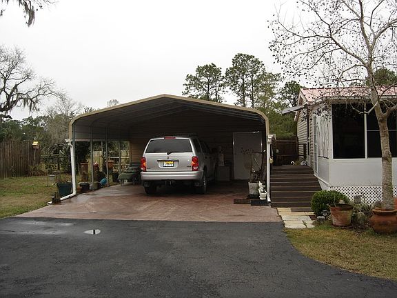 4th image of 2391 N Crede Ave