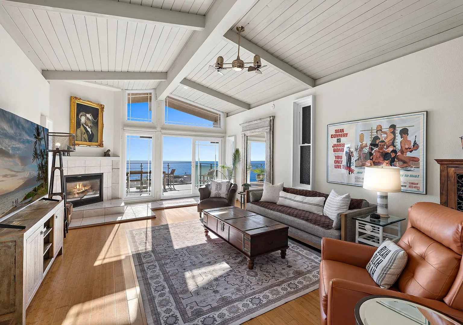 Ocean View Home in Arch Beach Heights — Photo 3