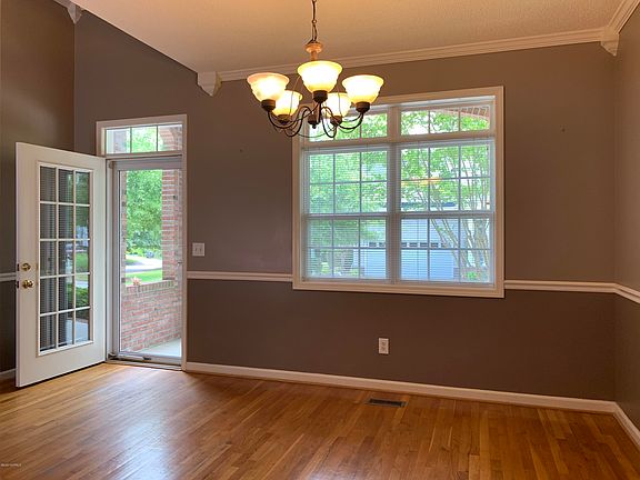 3rd image of 7500 Promontory Court