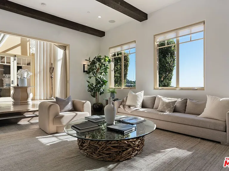 8 Beverly Ridge Ter — Photo 15