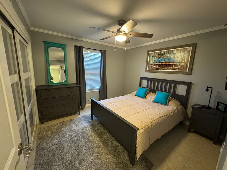 22 Comares Ave #2B — Photo 12