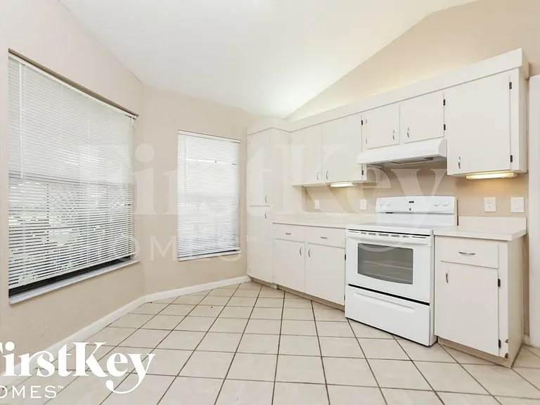2507 Cherry Blossom Ct — Photo 6