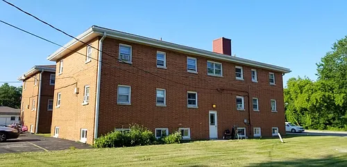608 Sheridan Rd Photo 1