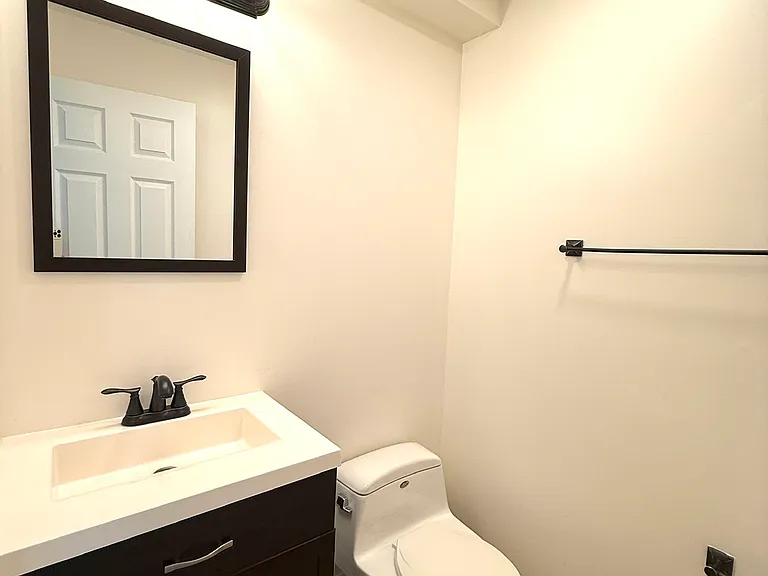 11810 S Komensky Ave #103 — Photo 12