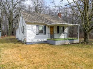 3986 Crum Rd, Youngstown, OH