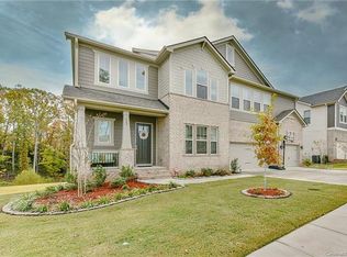 909 Tyne Dr, Fort Mill, SC 29715