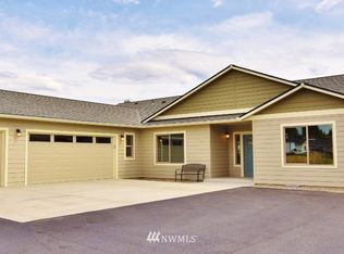 464 NW Chestnut Ct, East Wenatchee, WA