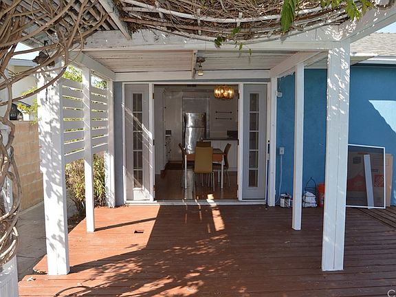 5th image of 2206 W 180th St