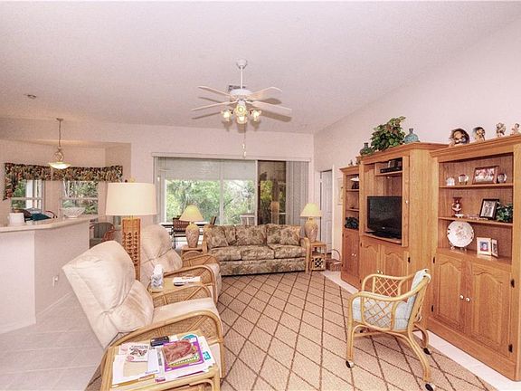 5th image of 4866 SE Devenwood Way