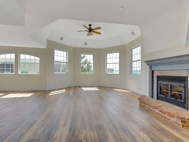 170 Undercliff Ave — Photo 14
