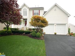 4 Berkley Pl, East Windsor, NJ 08520