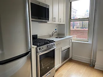 Rented by Cooper & Cooper Real Estate