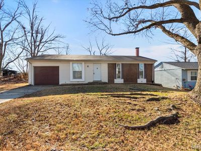 3051 Saint Daphne Dr, Saint Charles, MO, 63301